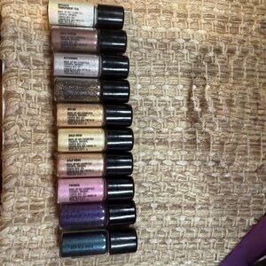 MAC Cosmetics Dazzling Eyeshadow Set - Gold, Silver, Purple, Pink